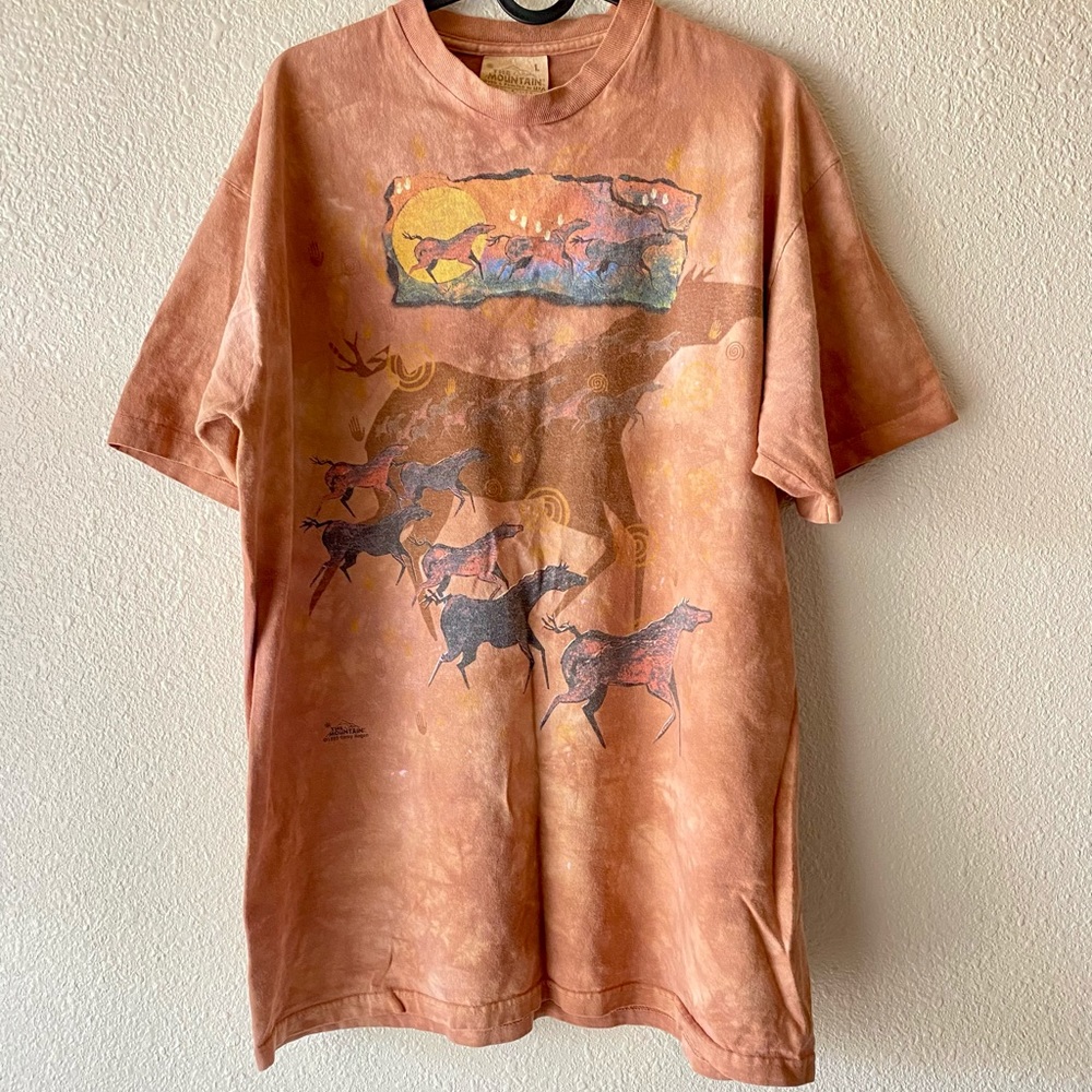 The Mountain Tee size Large